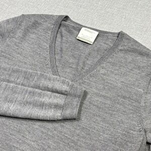 Nike Golf Wool Blend Sweater Women's Medium Gray V-Neck Tight-Knit Pullover